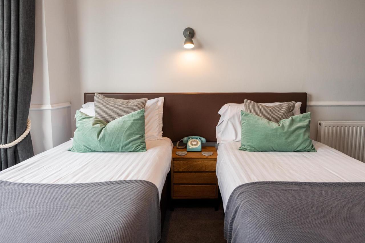 The Elizabeth Sidmouth